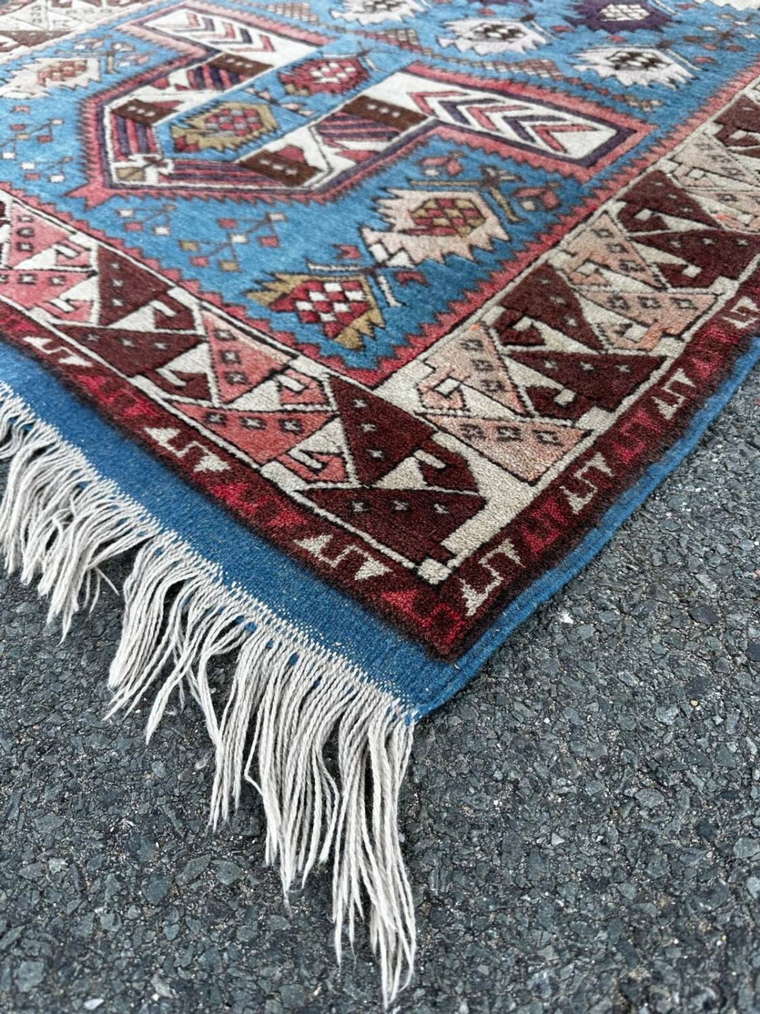 Tapis turc fait main