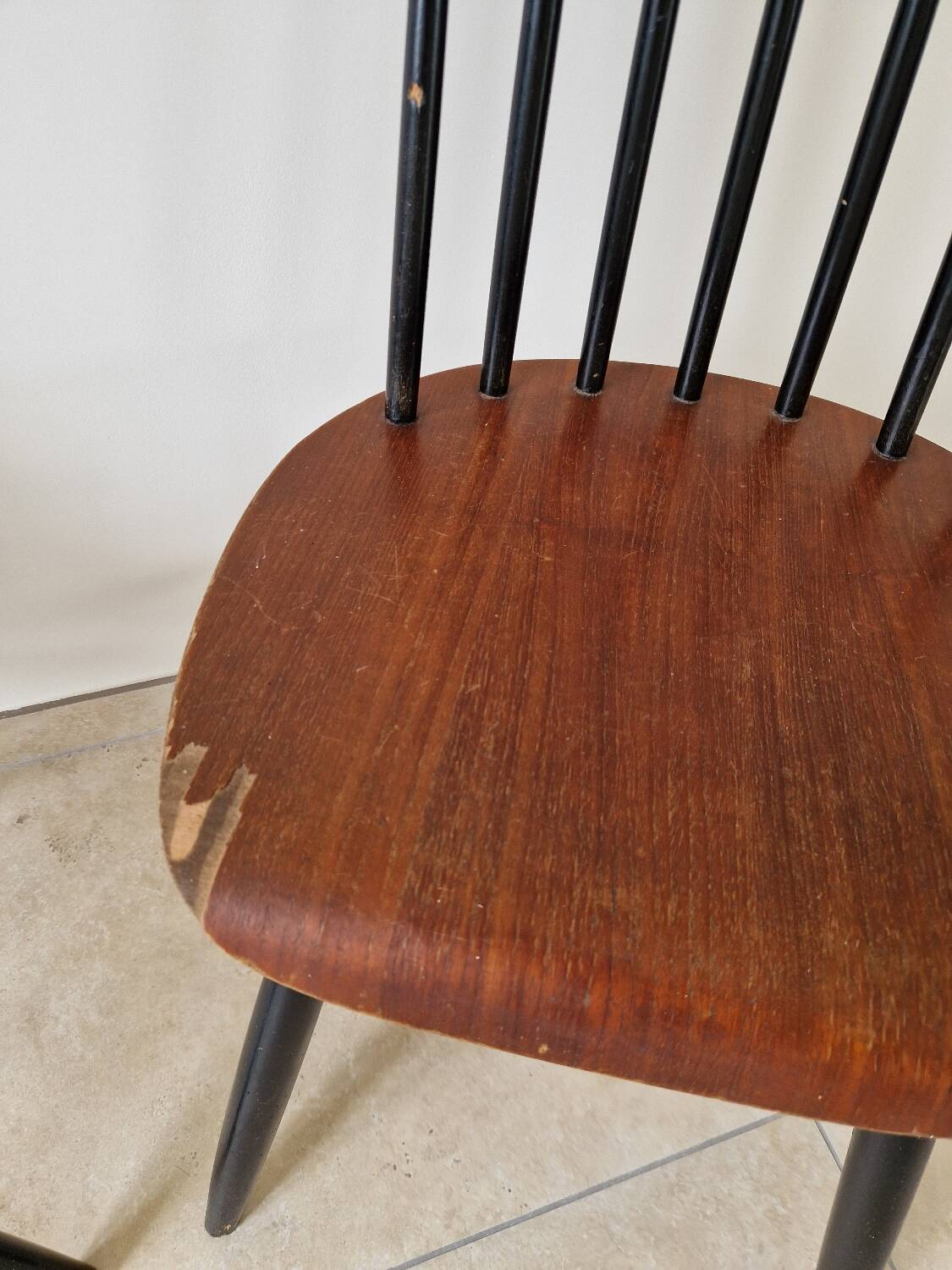 Pair of vintage Scandinavian design chairs from the 50s/60s. Model Fa