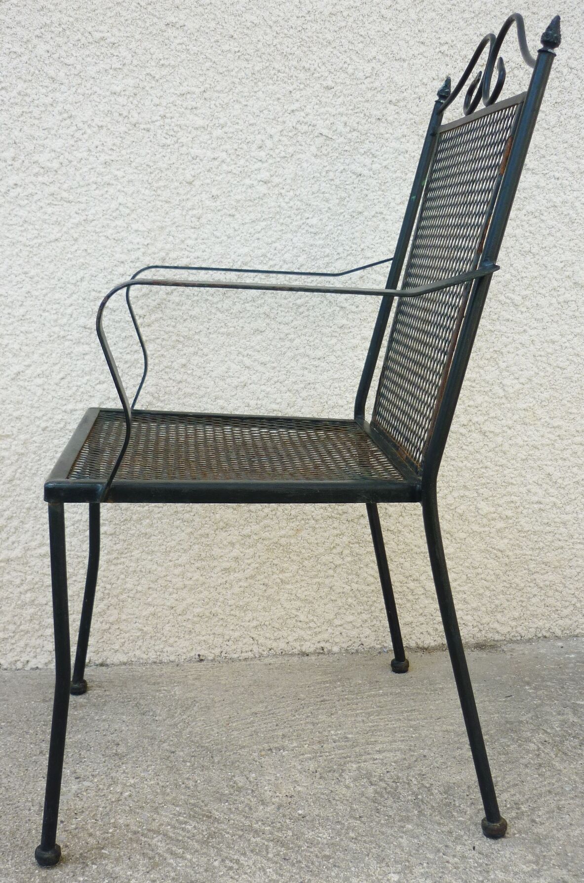 Series of 5 armchairs, openwork metal garden chairs, 60s/70s, stackable