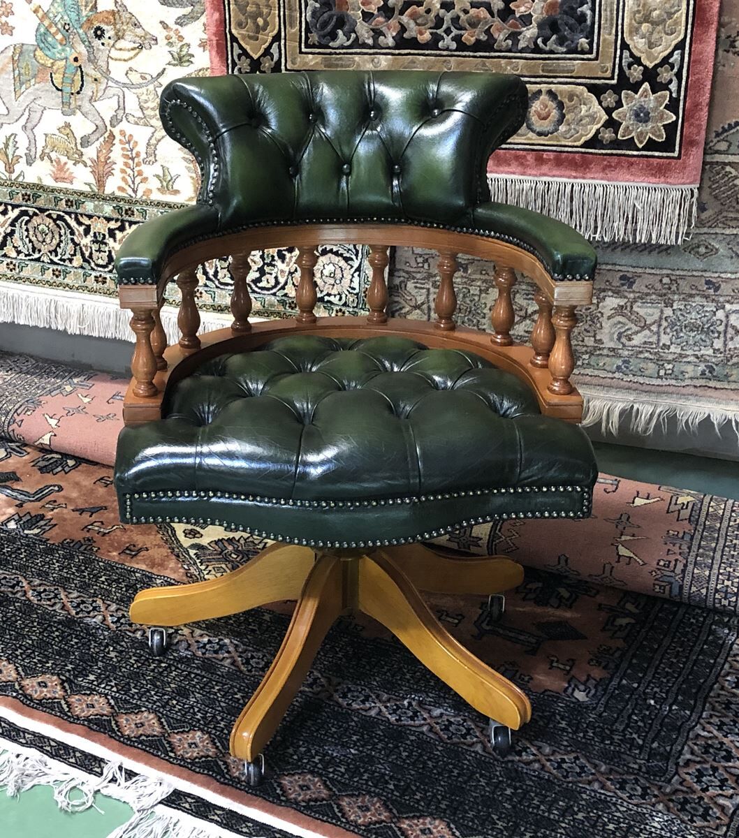 Chesterfield office chair swivelling leather - adjustable height