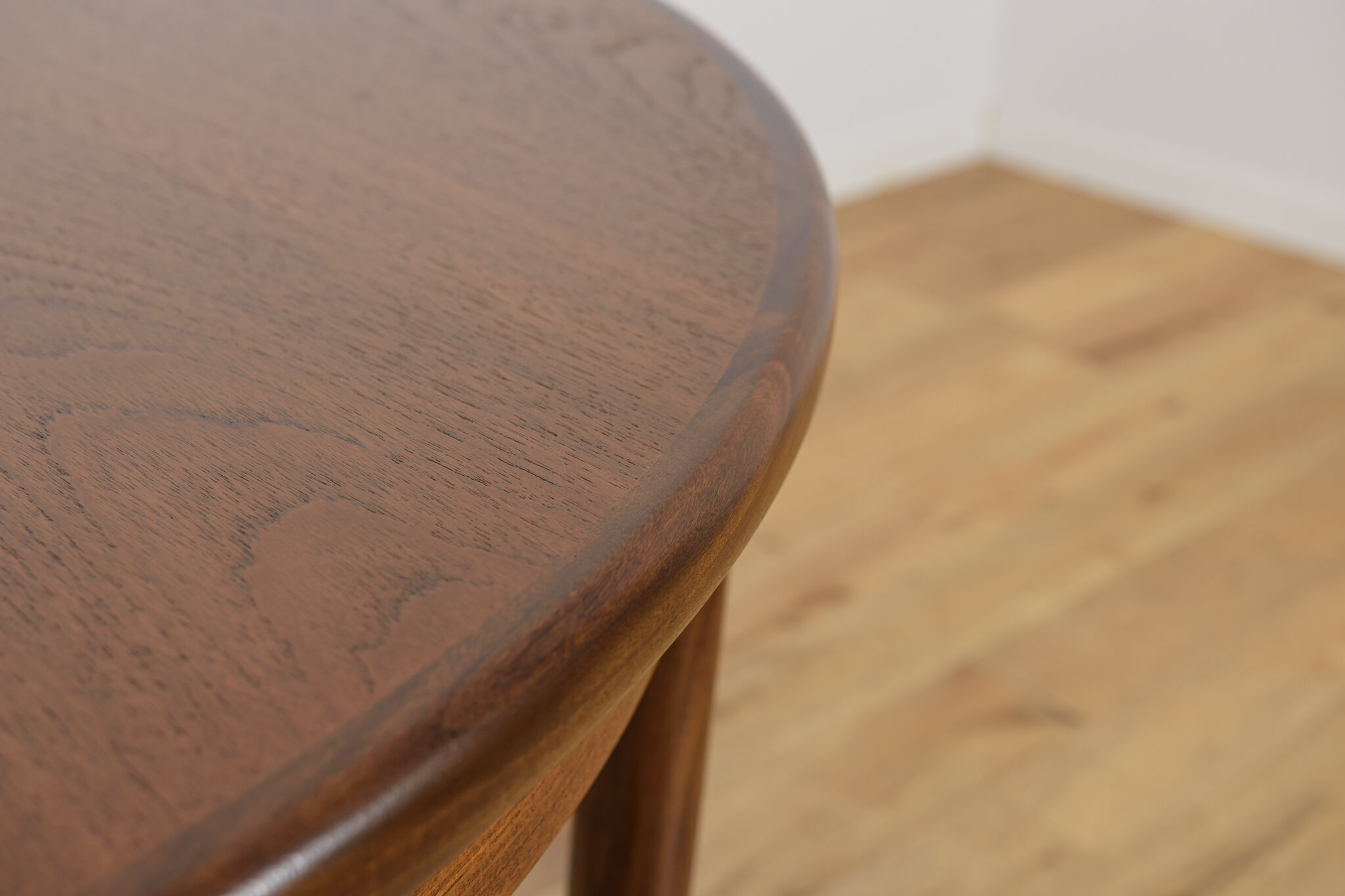 Mid-Century Round Teak Extending Dining Table from G-Plan, United Kingdom, 1960s