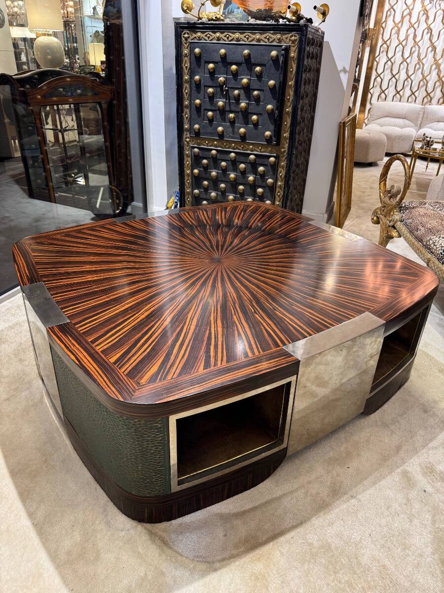 Table basse de style Art déco en ébène de Macassar, vers 1970