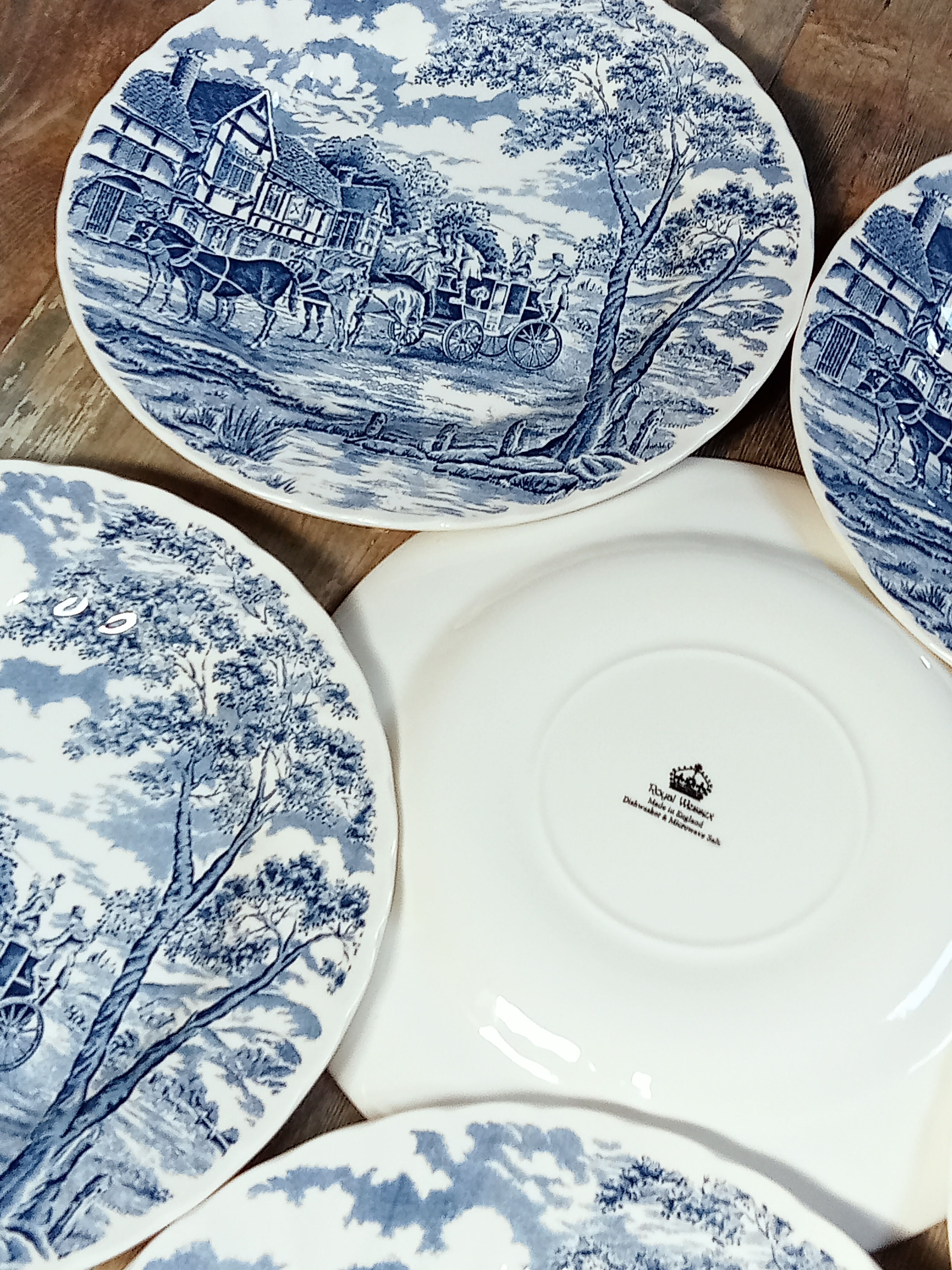 Royal Wessex Plates