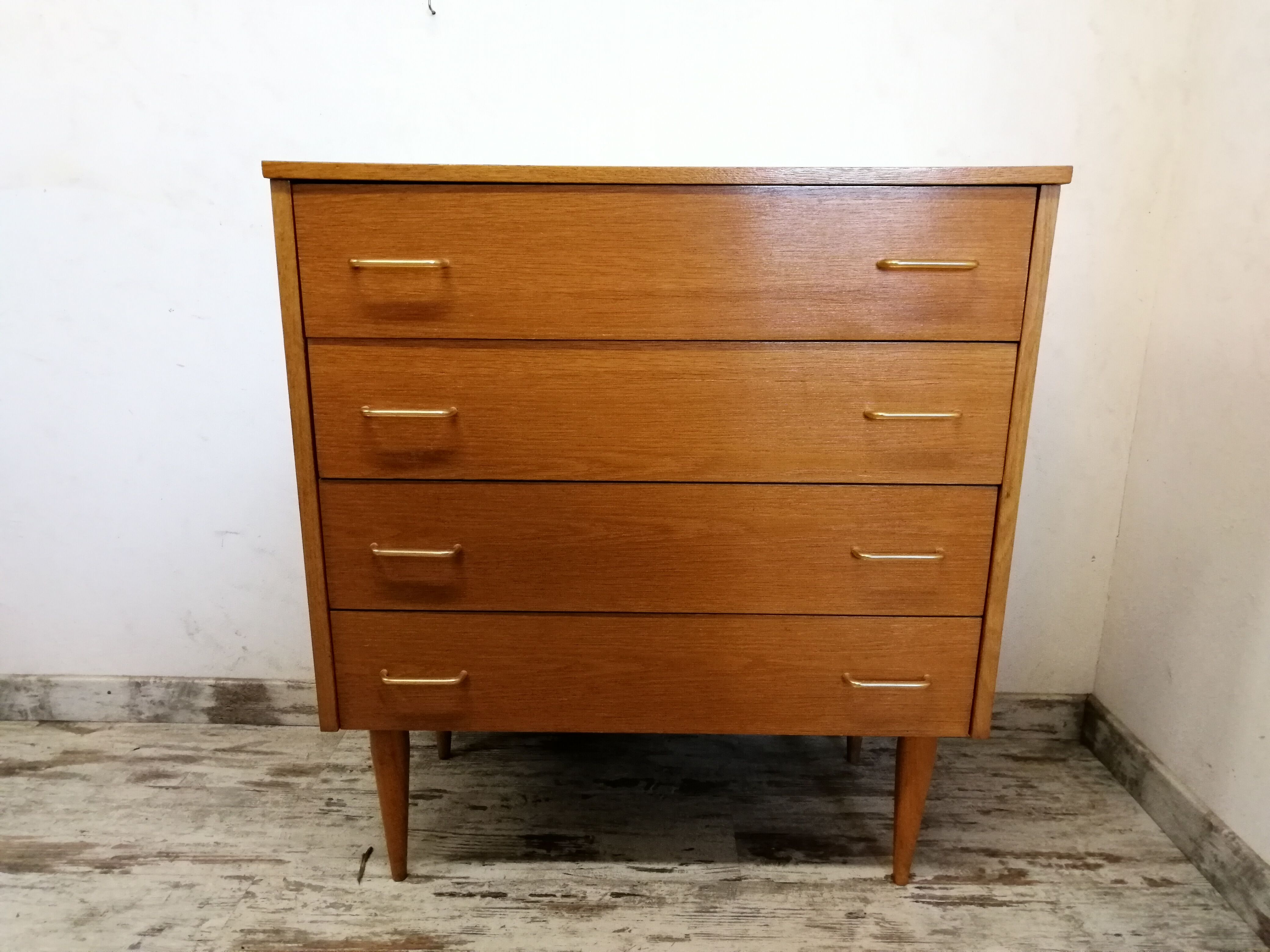 Scandinavian chest of drawers