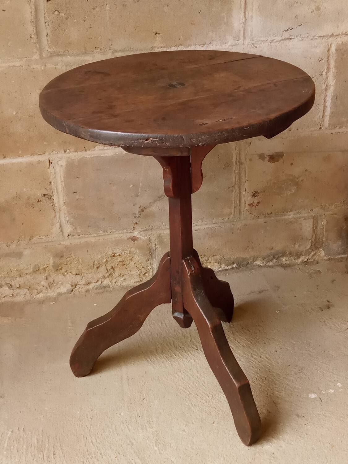 19th century oak pedestal table