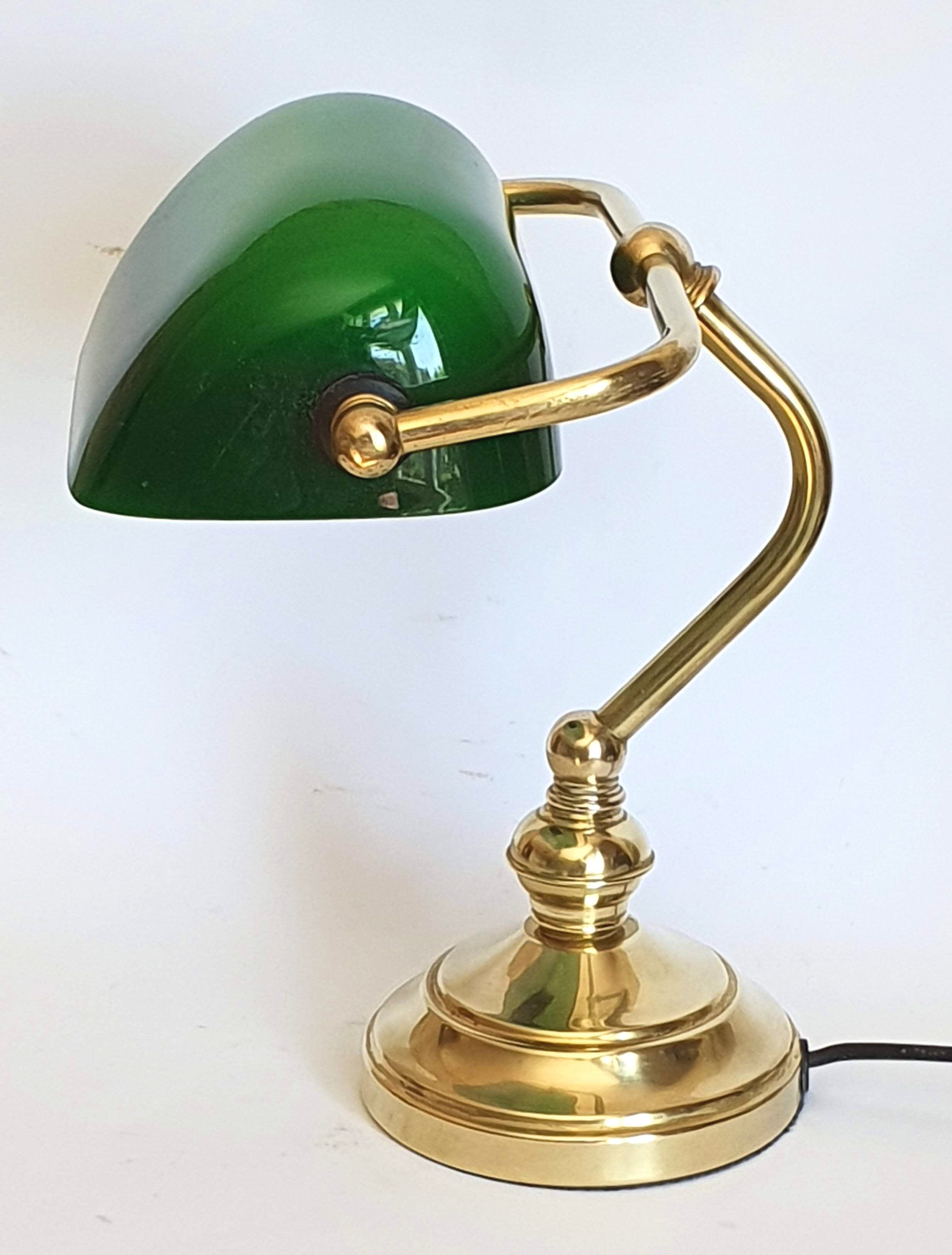 Notary or banker's lamp