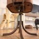 Chaise bienaise en métal et cuir