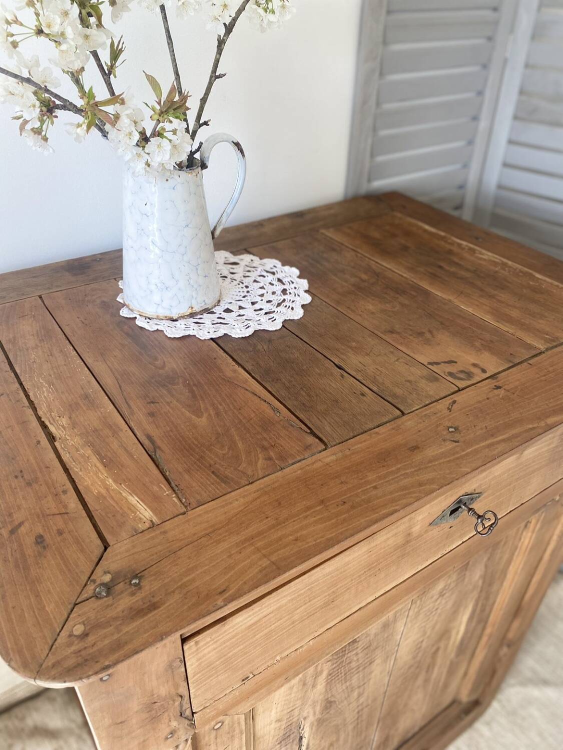 Rustic buffet, jam jar