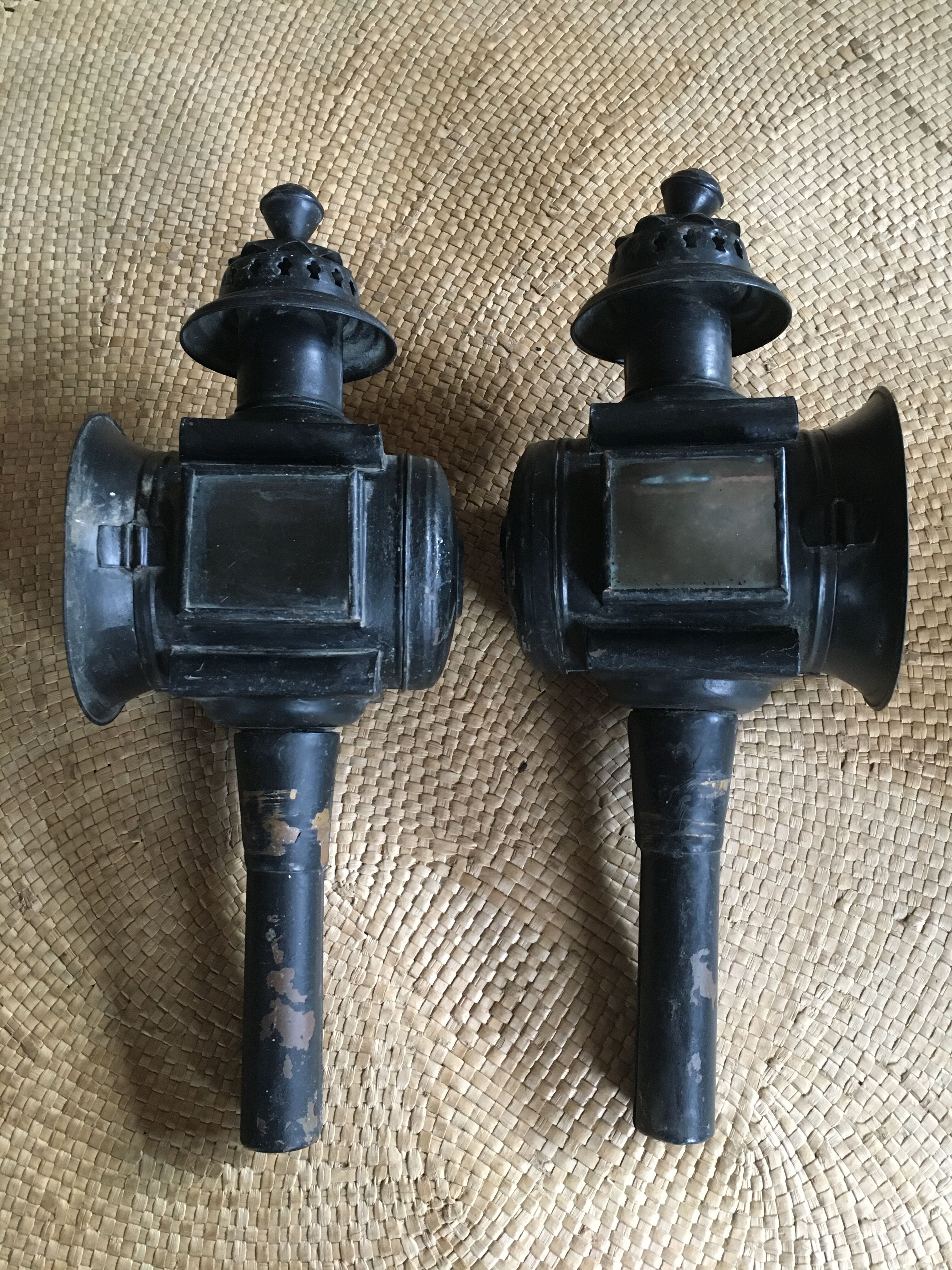 Pair of lanterns