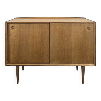 Enfilade à porte coulissante années 60 en chêne