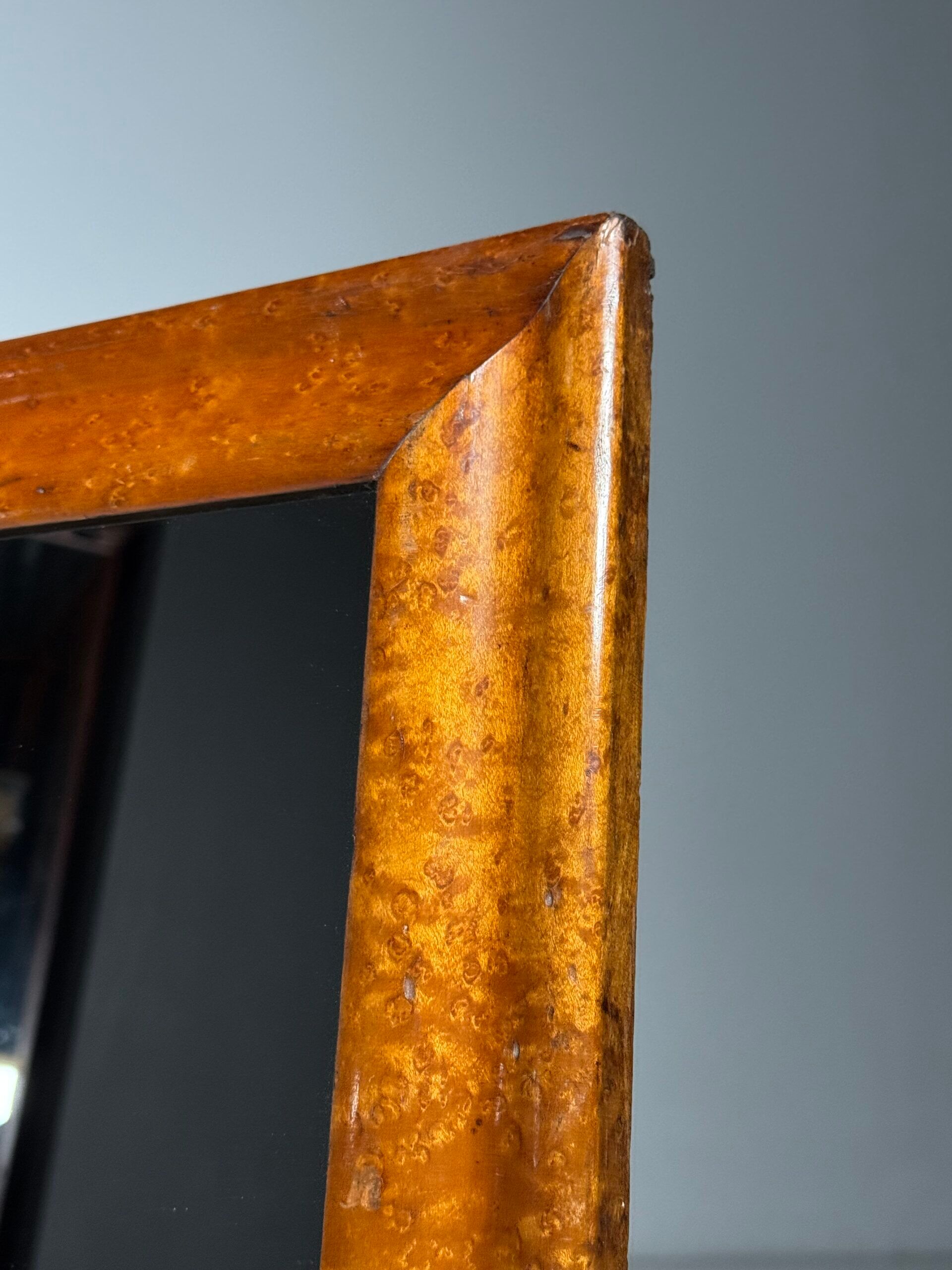 Set of 2 mirrors