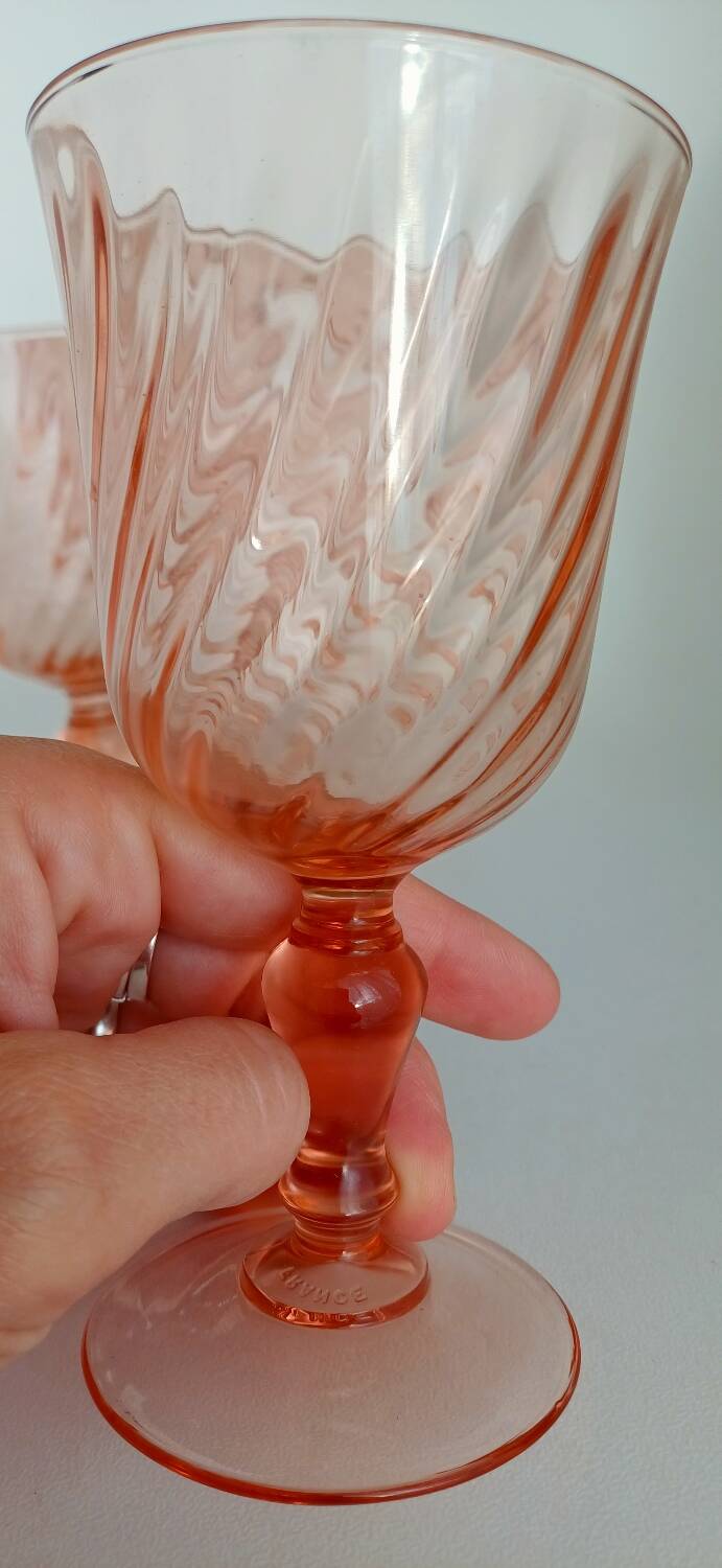 Verre rose torsade Luminarc rosaline