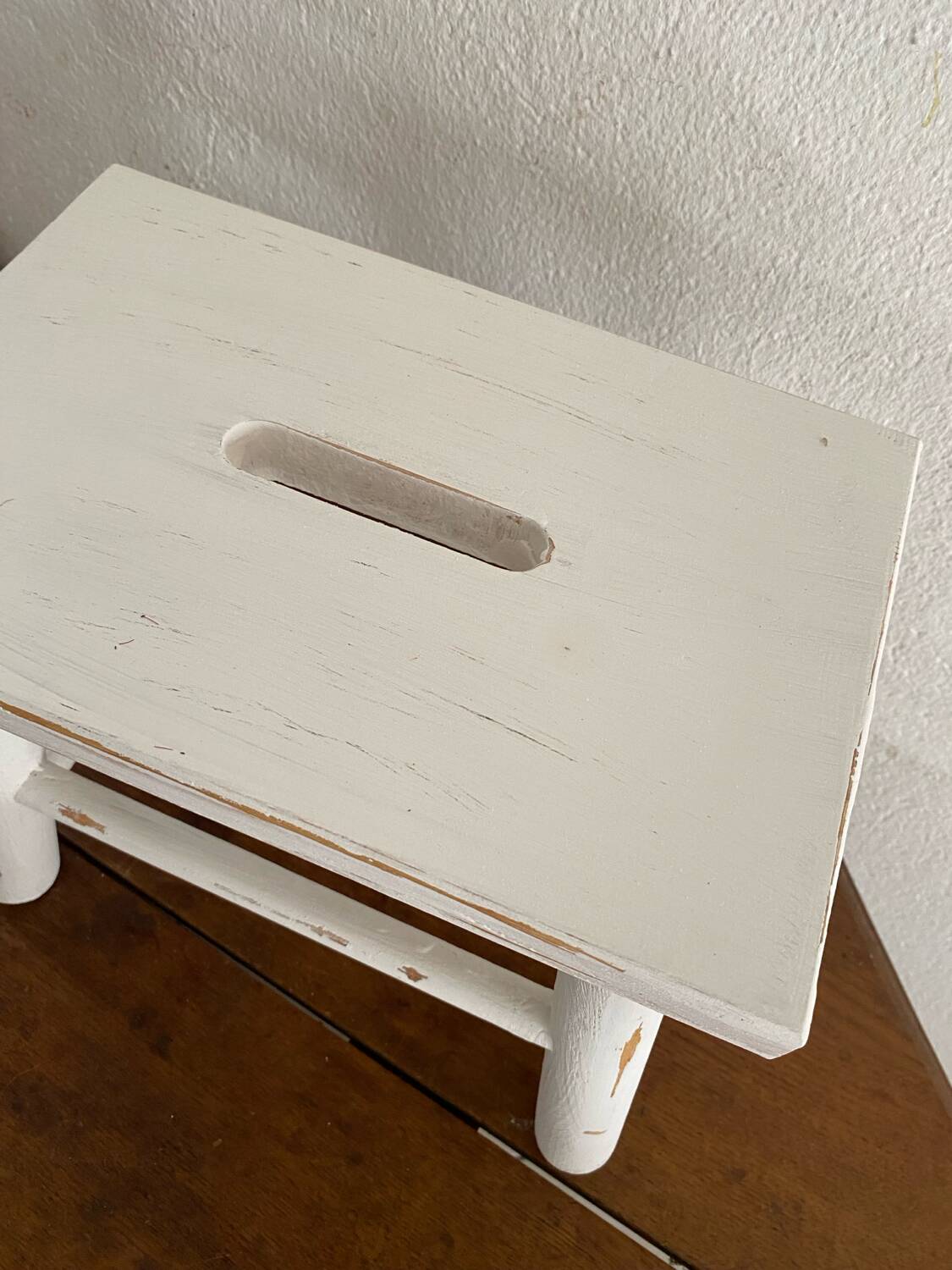 Small footrest bench in patinated white wood