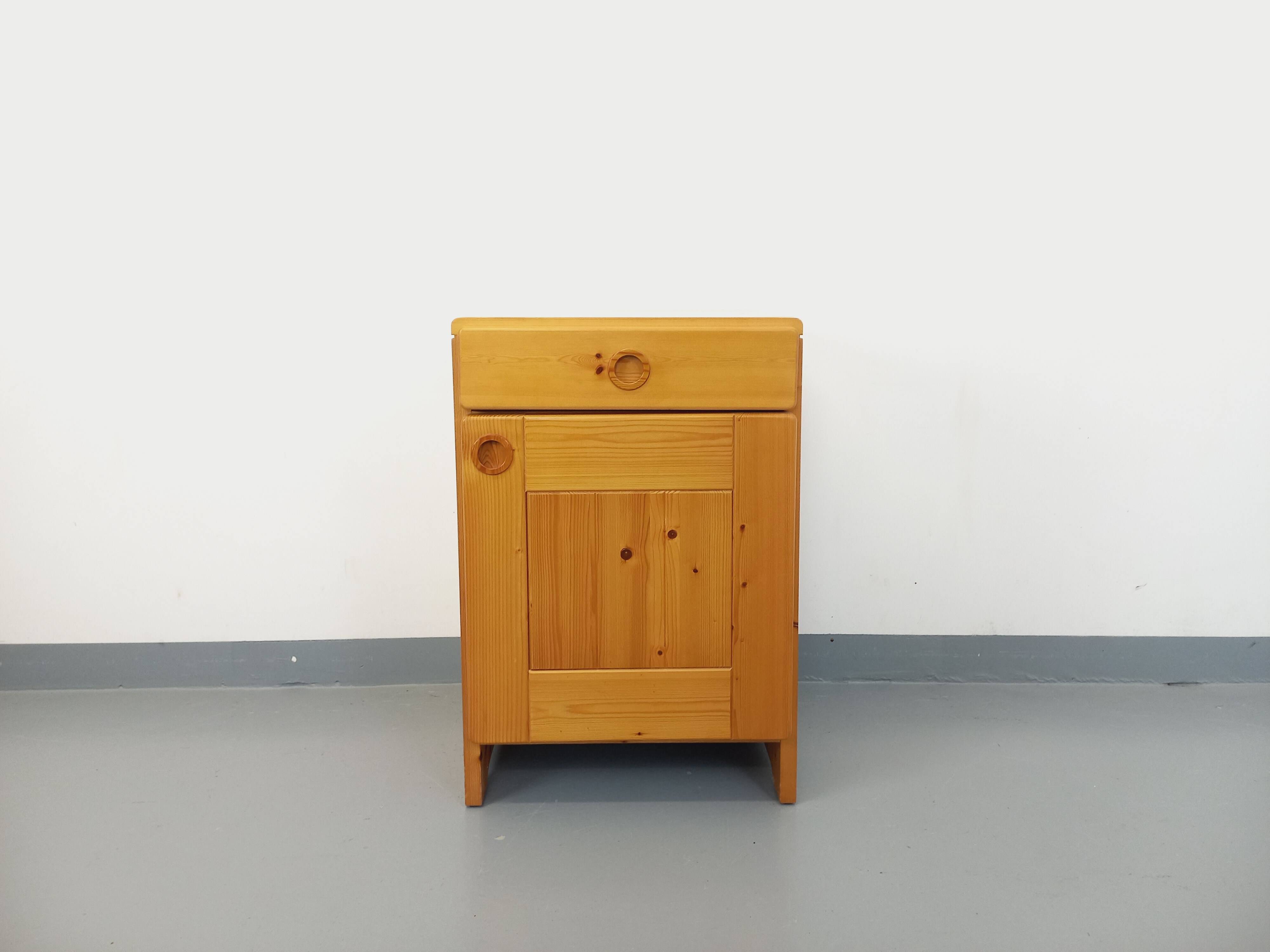 selected by Charlotte Perriand Les Arcs vintage pine storage unit from the 60s and 70s