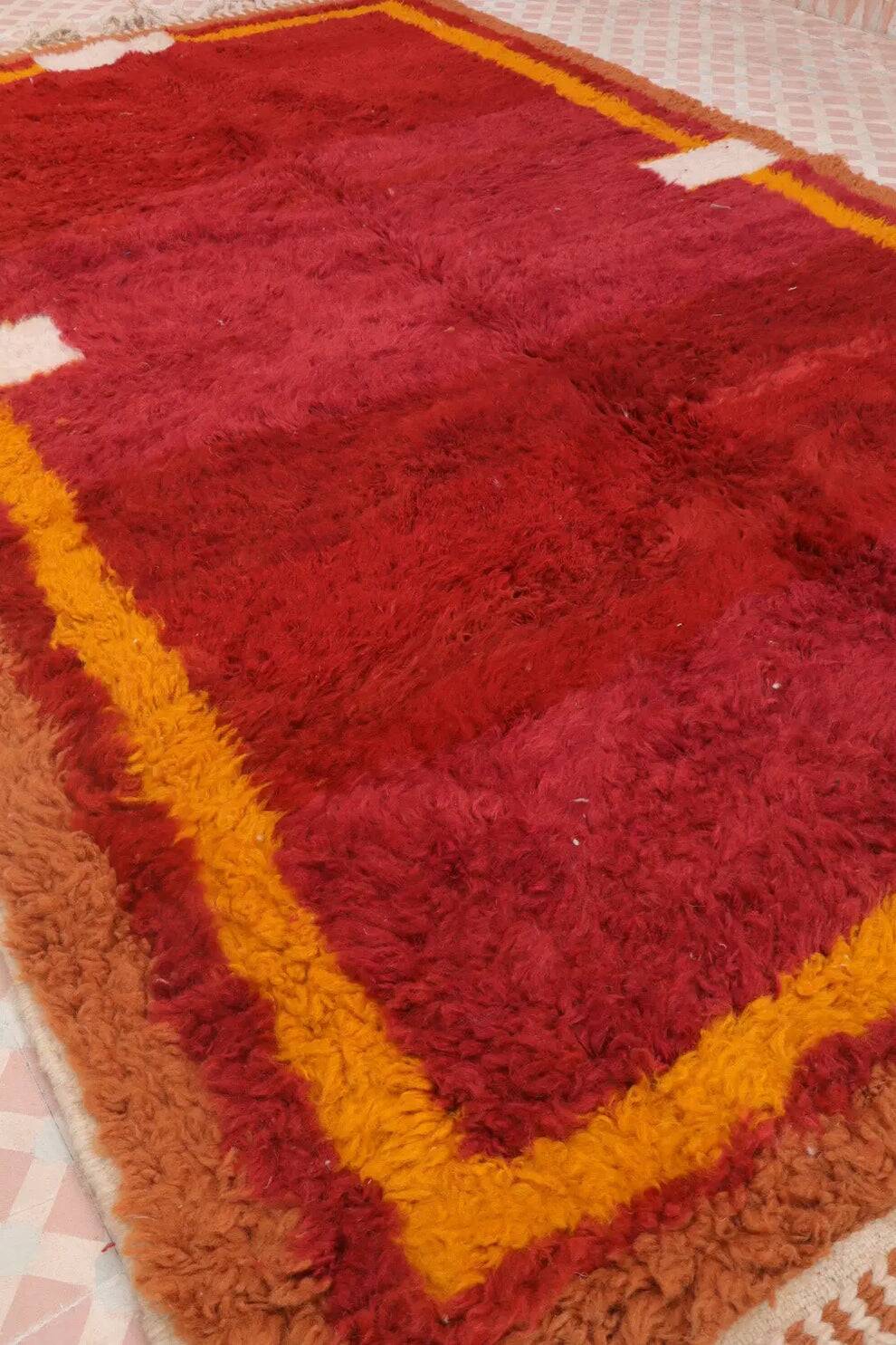 Tapis bordeaux bérbere en laine fait main traditionnelle 250cmx150cm
