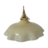 Yellow opaline suspension