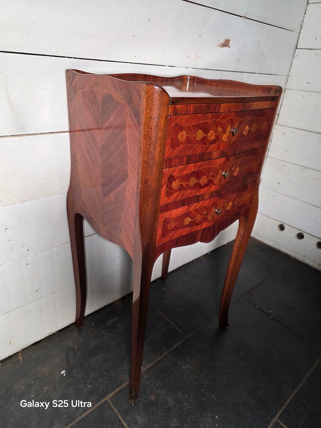 Louis XV style bedside table in marquetry with 3 drawers.