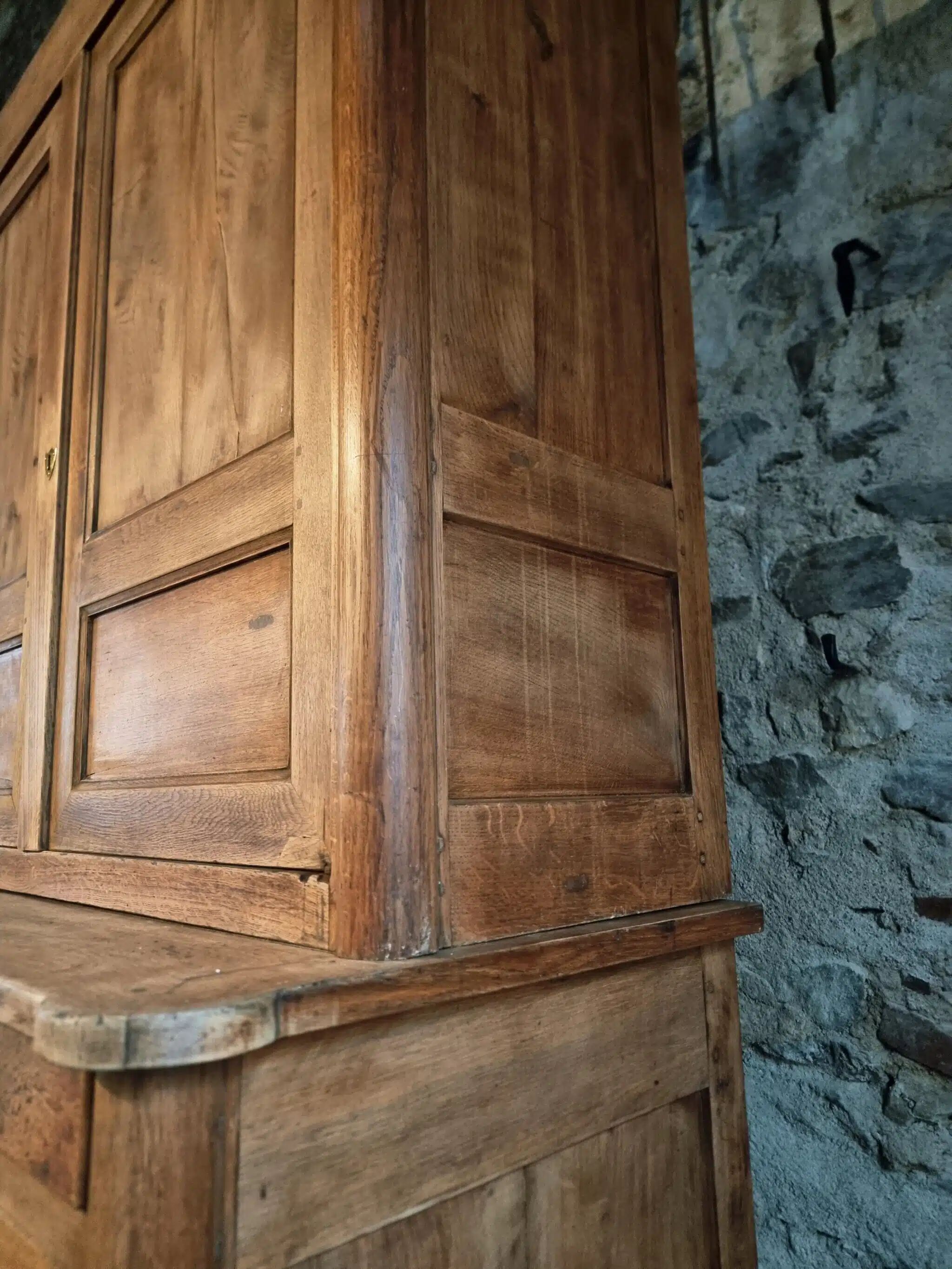 Antique French oak sideboard – Two-part display cabinet with drawers and four doors