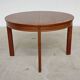 Extendable table with integrated Scandinavian style Self