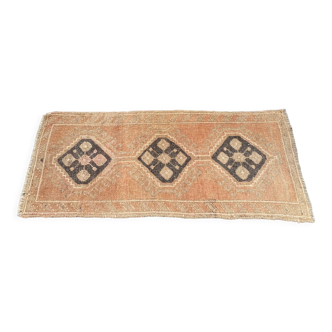 Muted oushak rug 2x3 turkish faded vintage