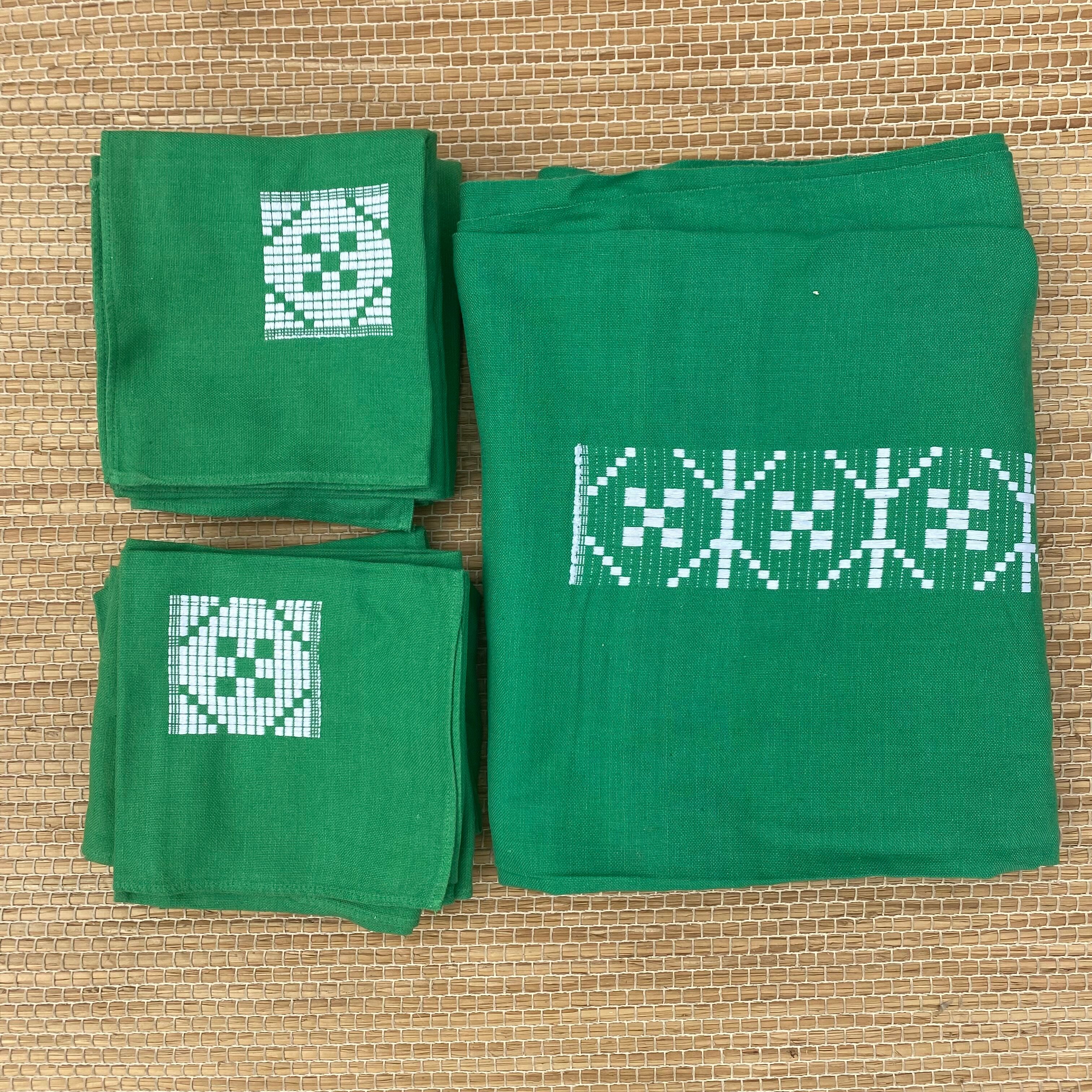 Vintage rectangle tablecloth 160X240 and 12 napkins