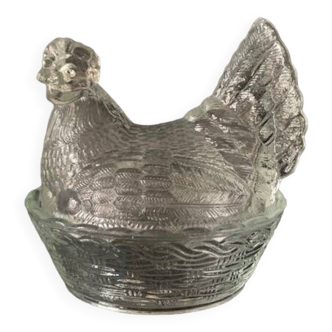 Pressed glass hen from the 1920s, candy box