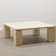 Table basse italienne en travertin des années 70.