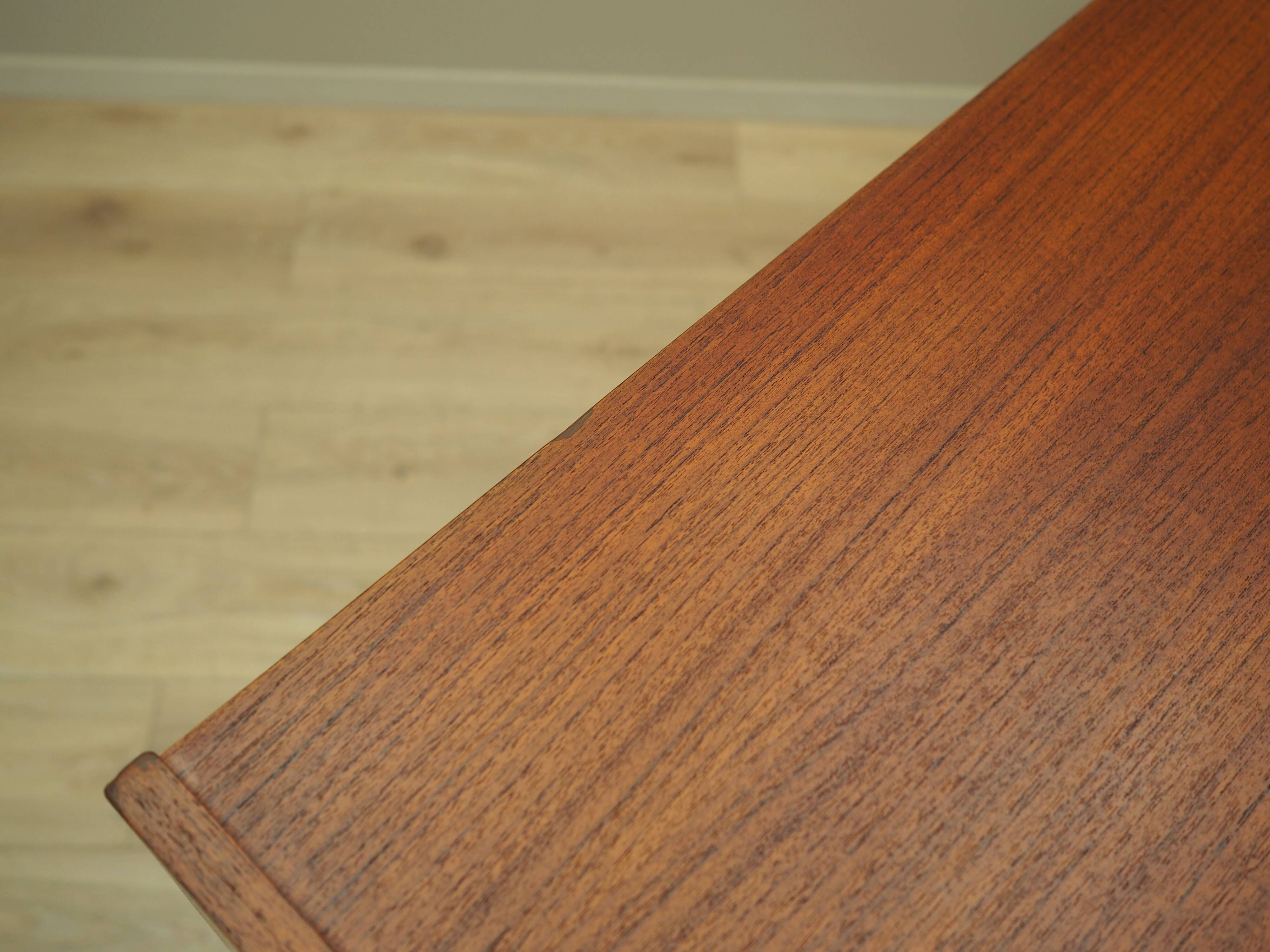 Enfilade en teck, design danois, années 1960, production : Danemark