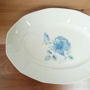 Plat ovale Digoin rose bleue