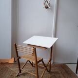 Folding child desk