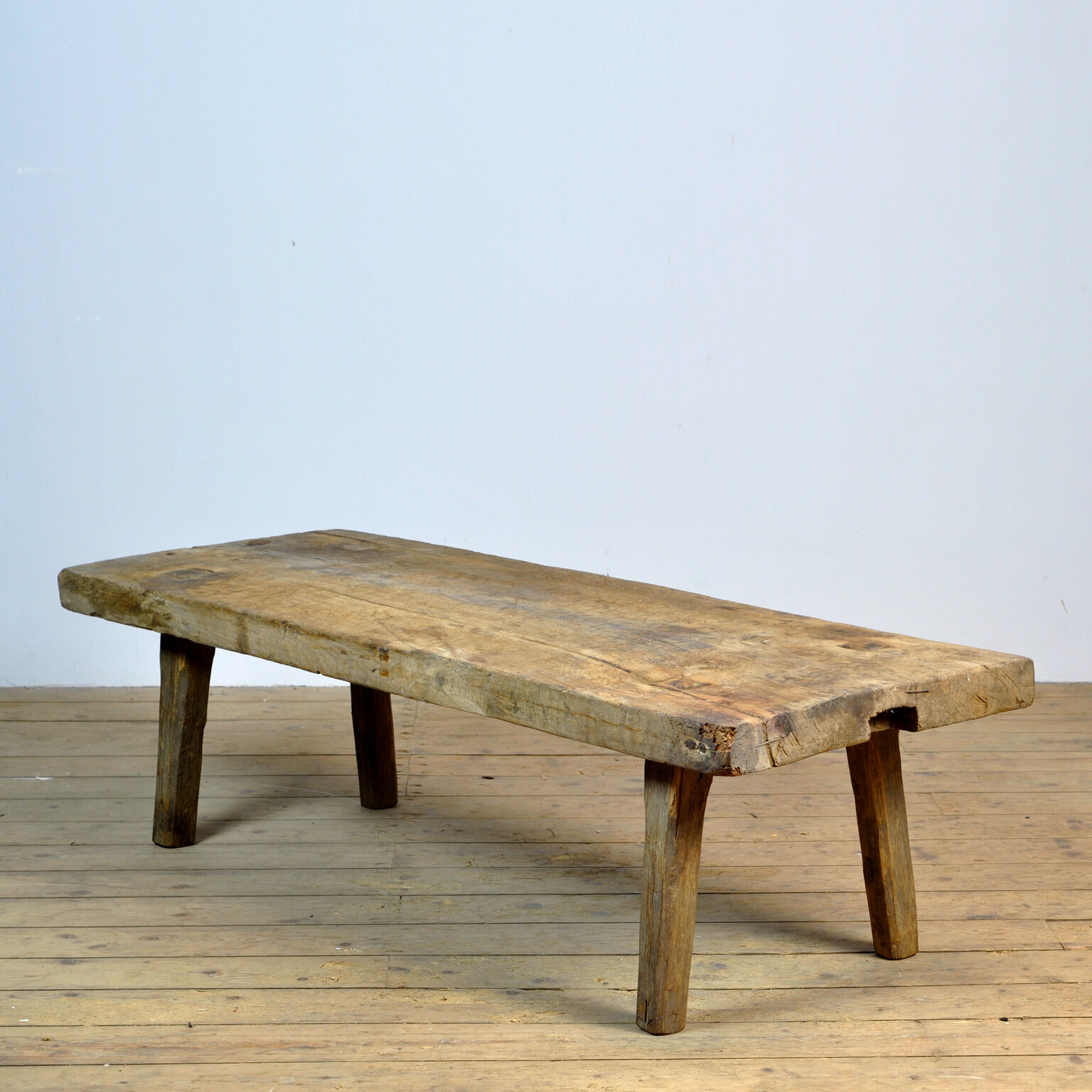 Table basse de ferme, années 1930