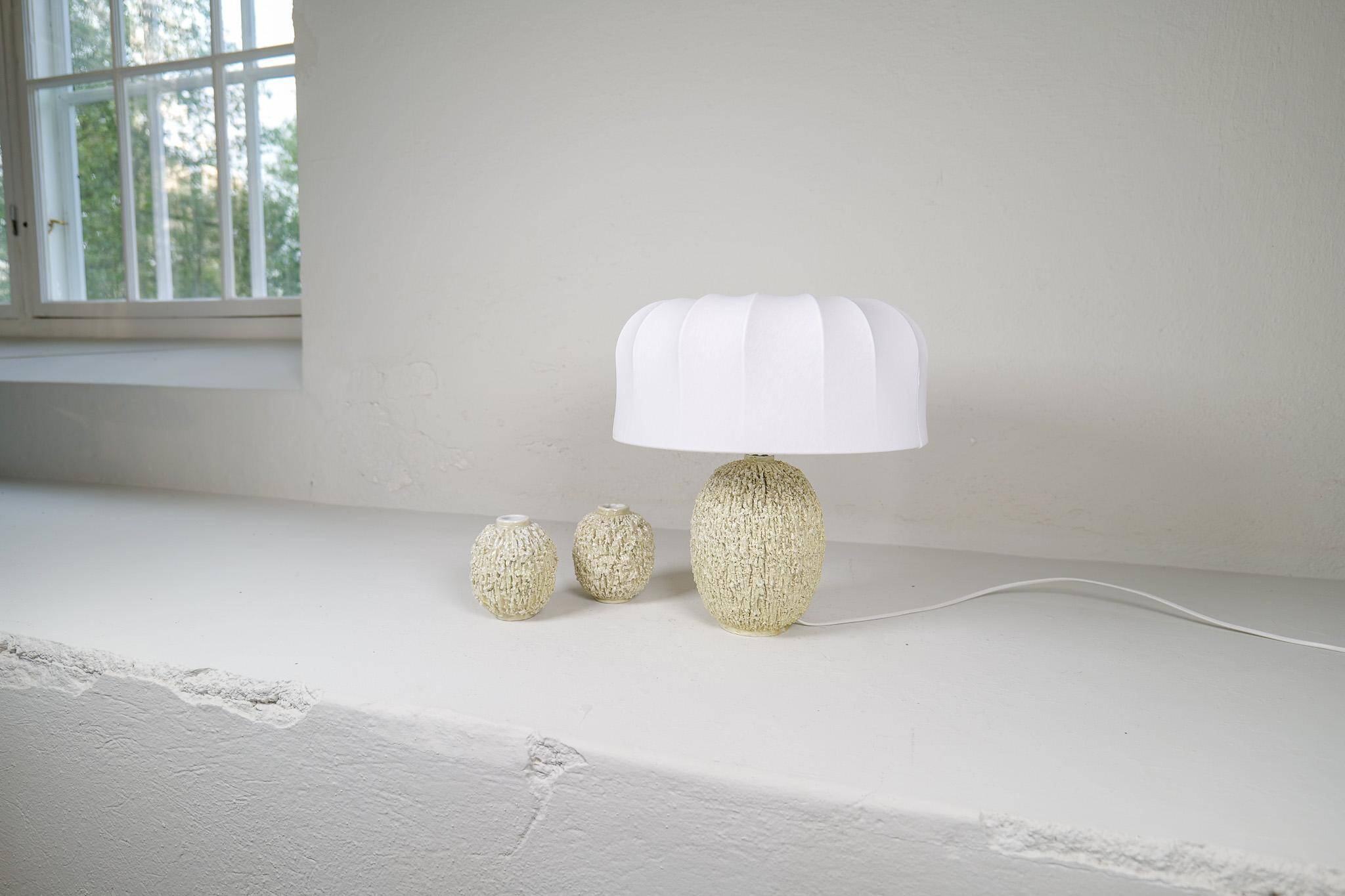 Large modernist mid-century table lamp "Chamotte" Gunnar Nylund Rörstrand, Sweden