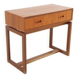 Commode scandinave en