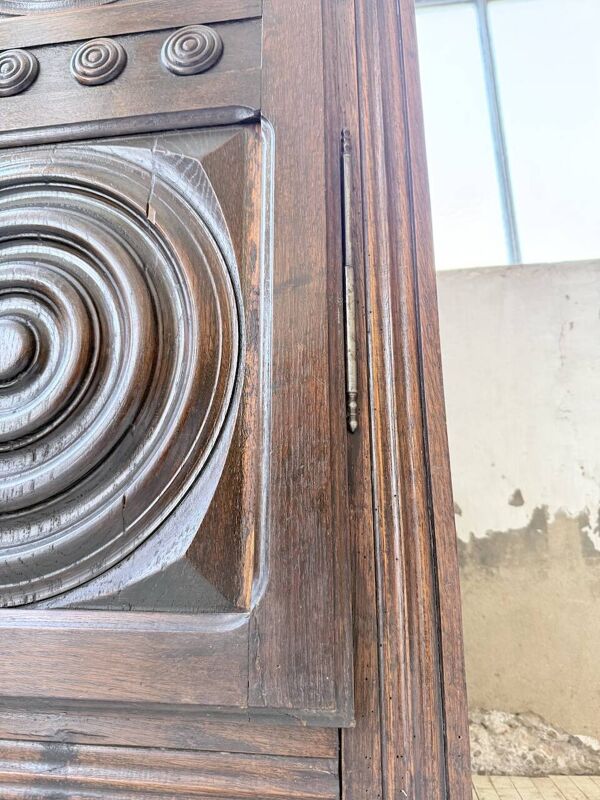 Armoire chêne « basque » dudouyt