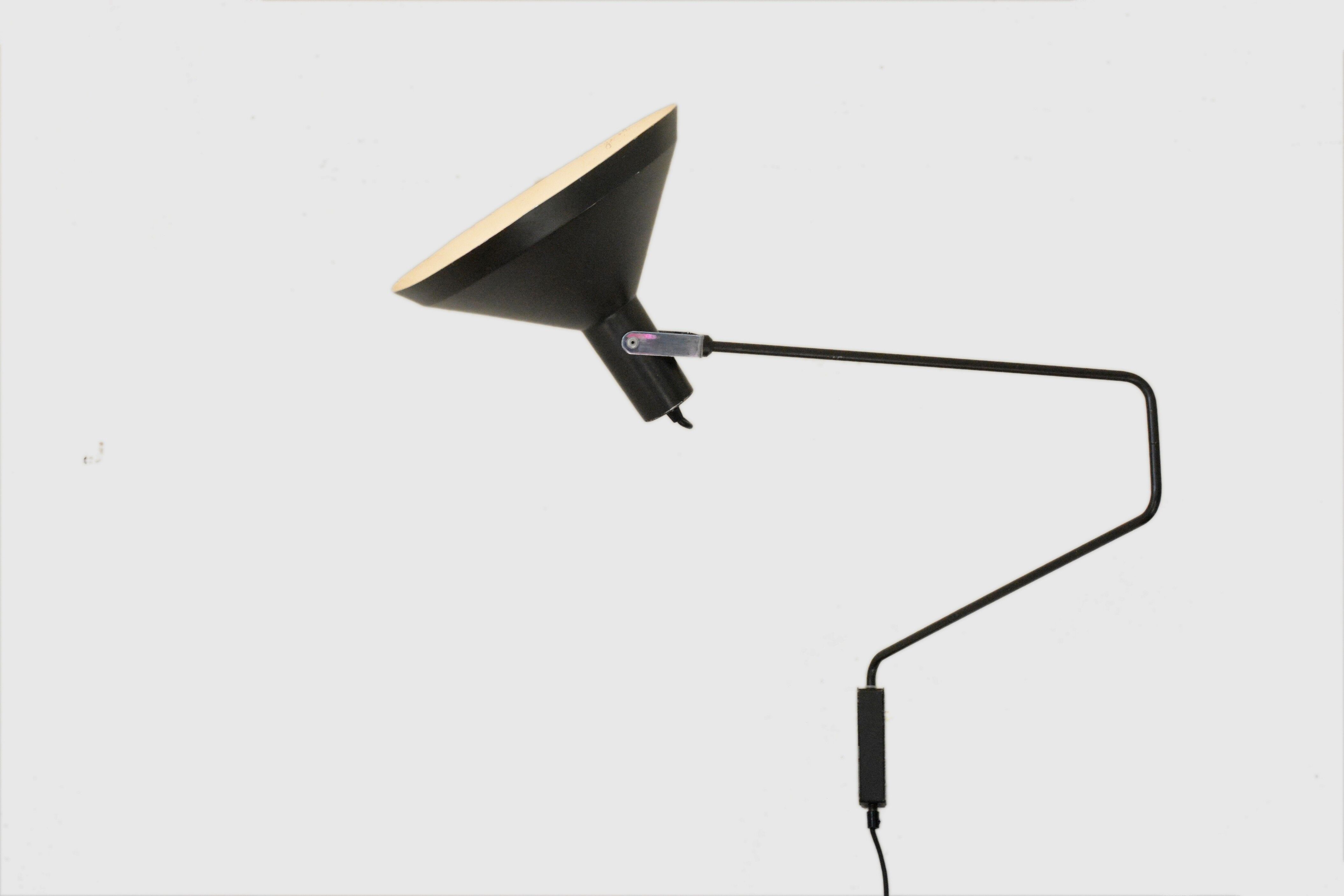 Hoogervorst Paperclip wall lamp, 50s