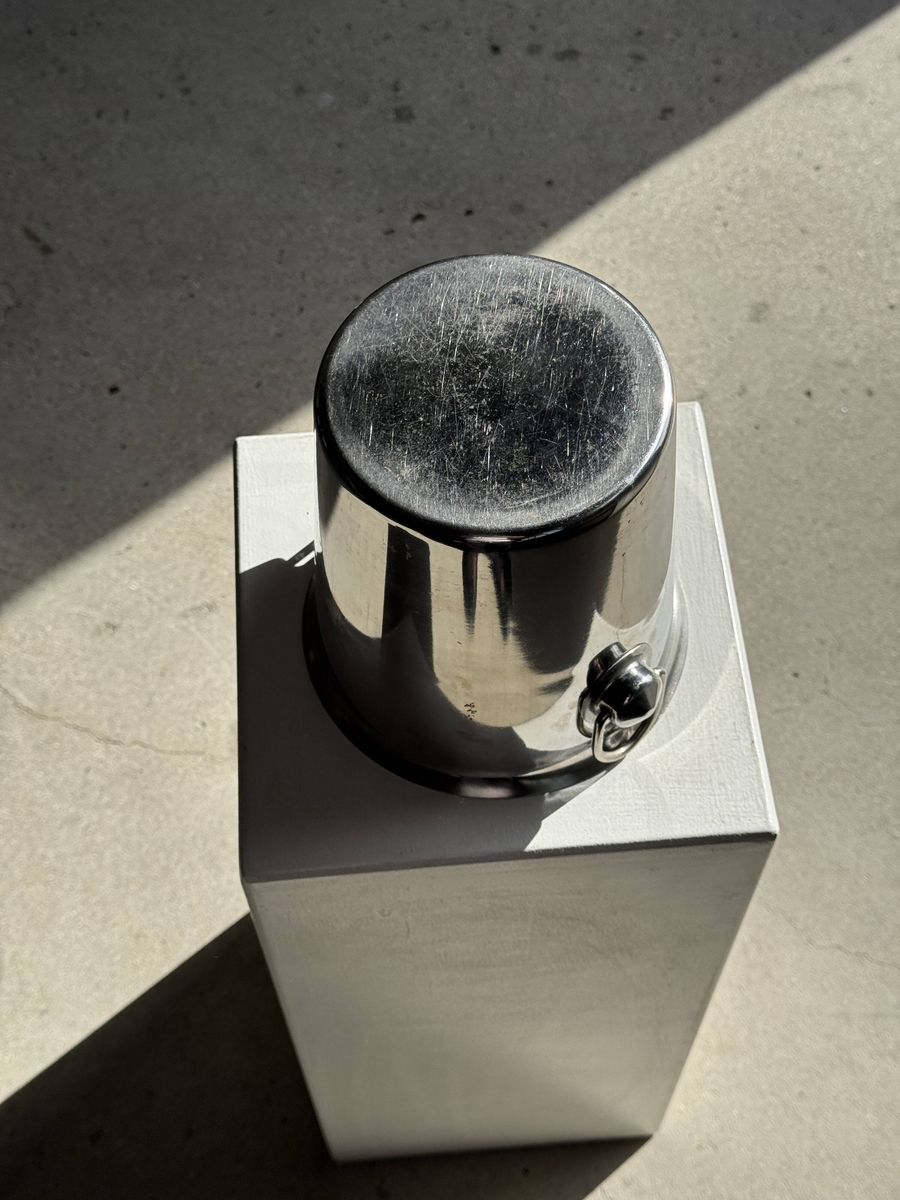 Stainless steel champagne and wine bucket with handle D19 H19