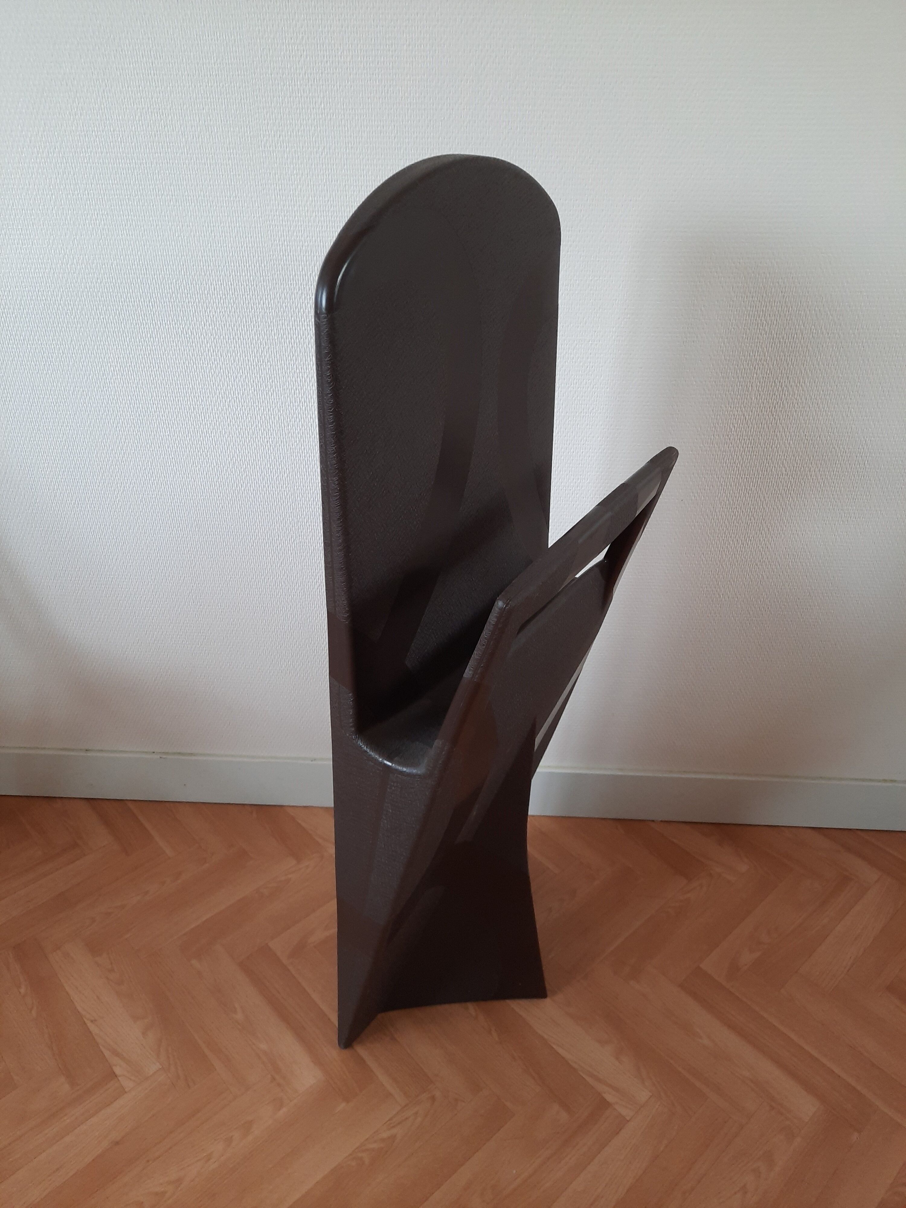 Room valet by Carlotta Terragni