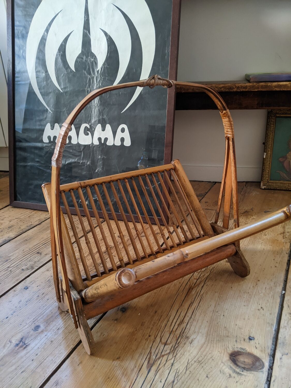 Magazine rack