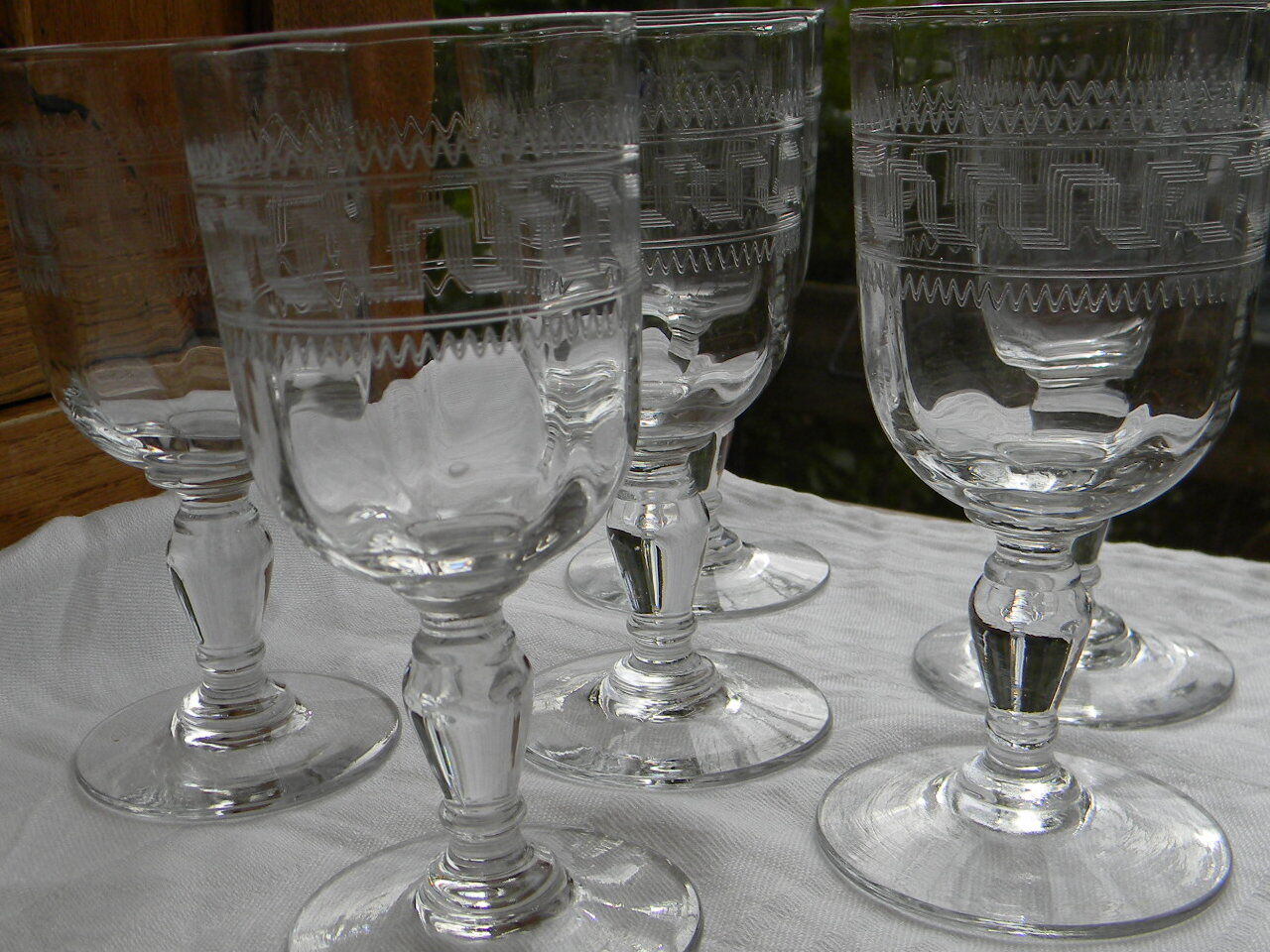 6 old glass glasses engraved glass