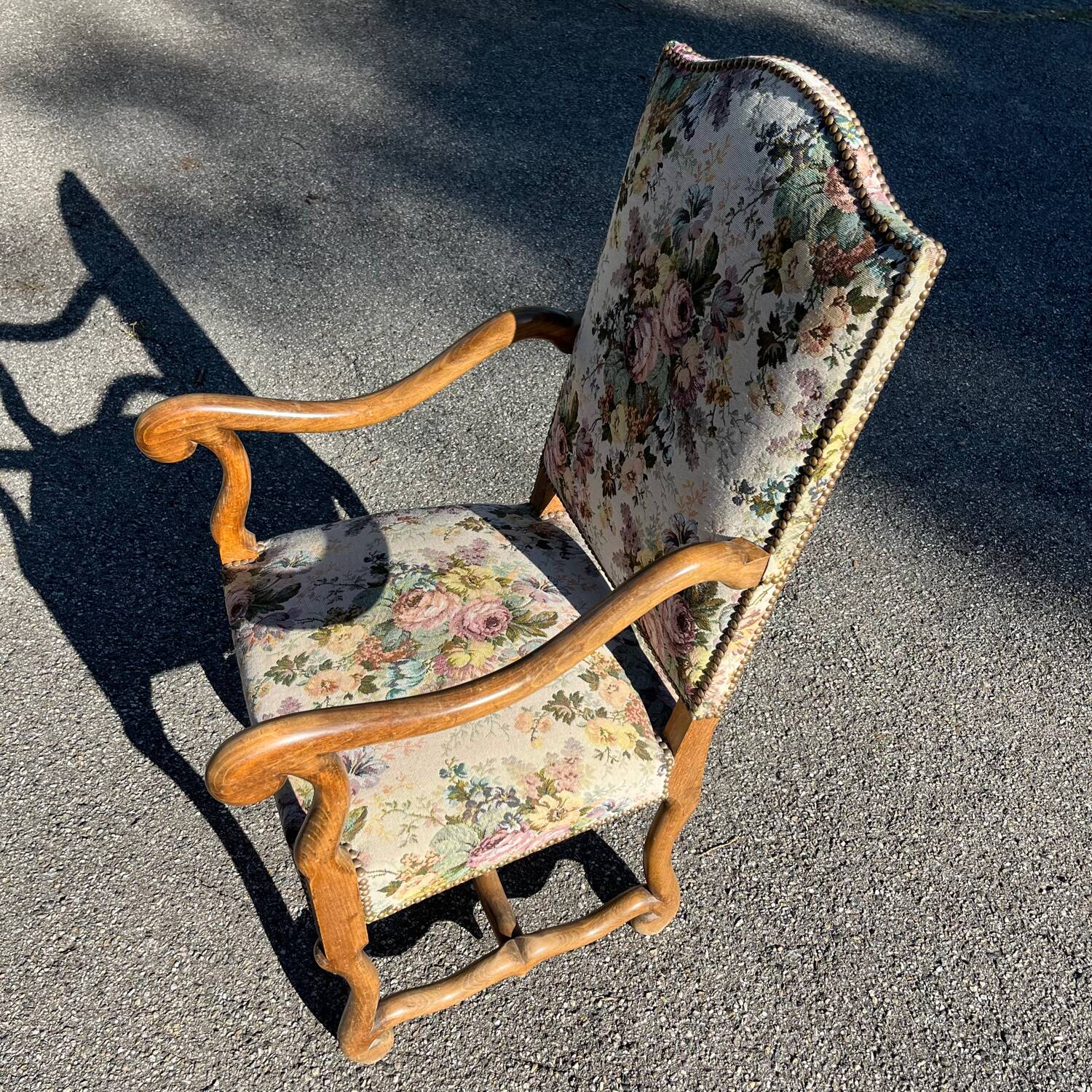 Fauteuil et chaise style Louis XIII