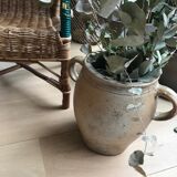 Sandstone jar