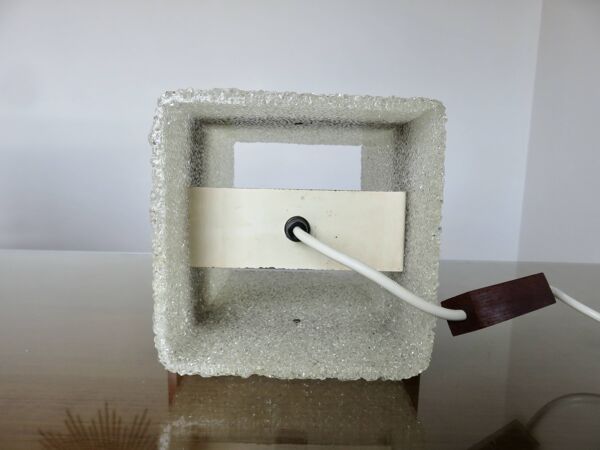 Paire de suspensions scandinaves en teck et perspex, années 70