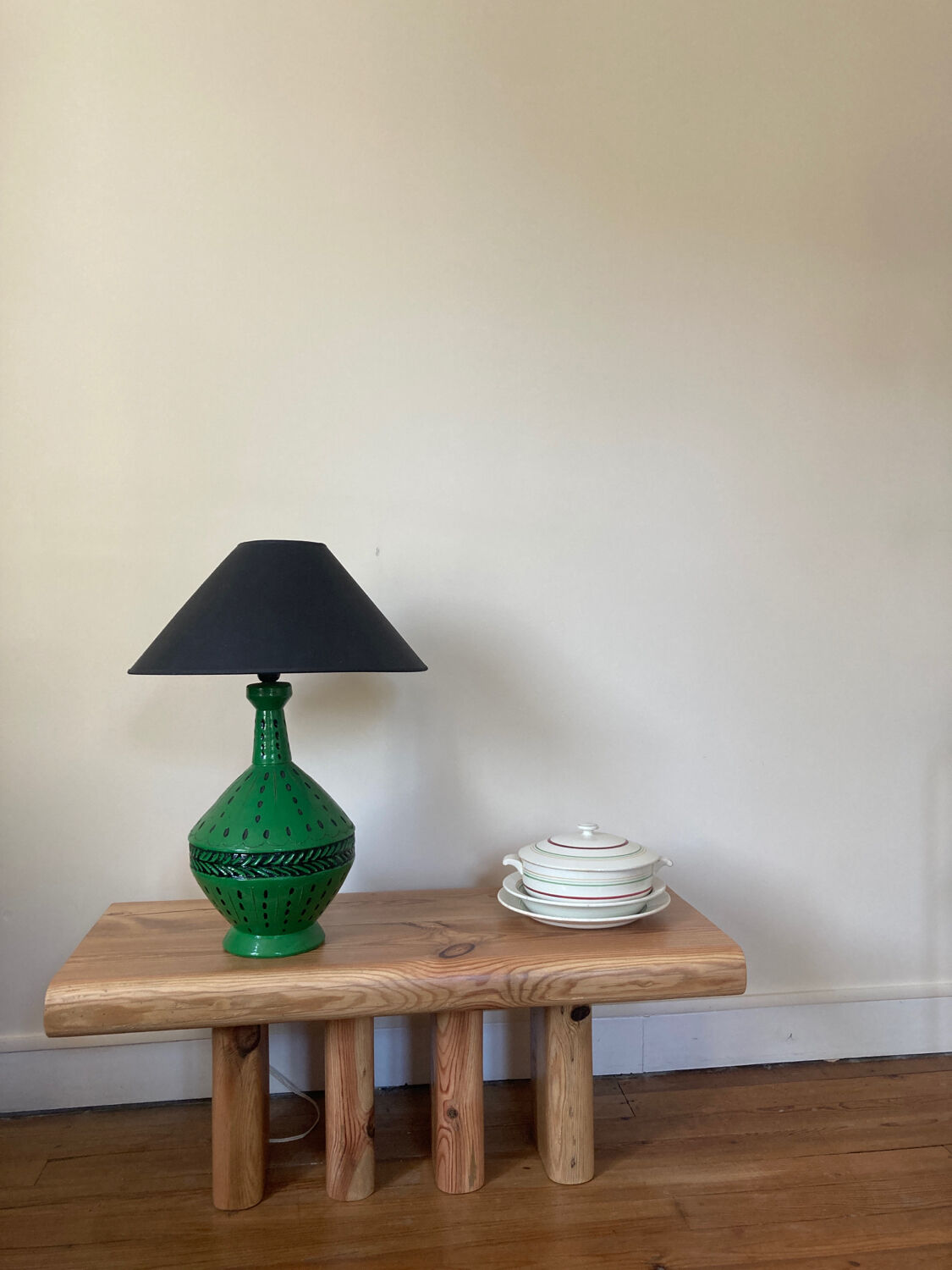 Handcrafted green ceramic lamp