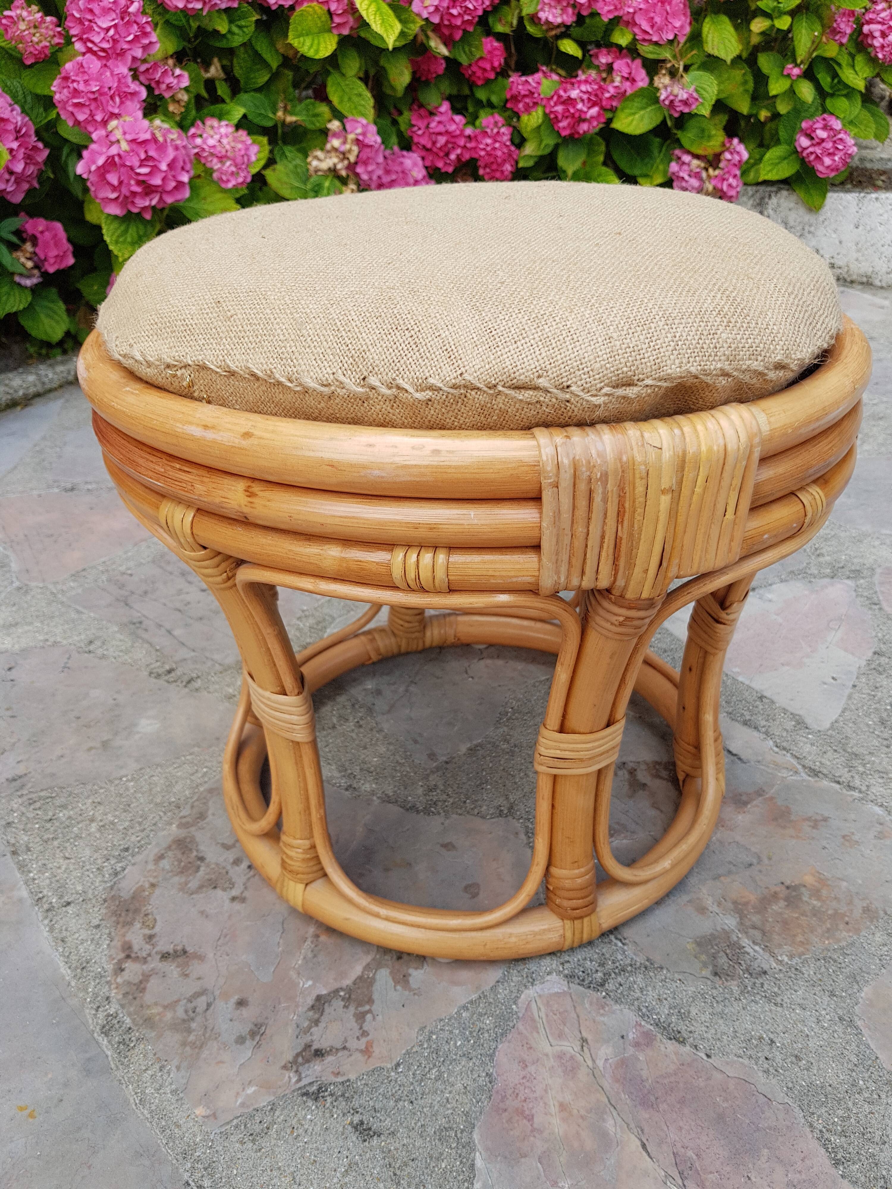 Rattan pouf burlap