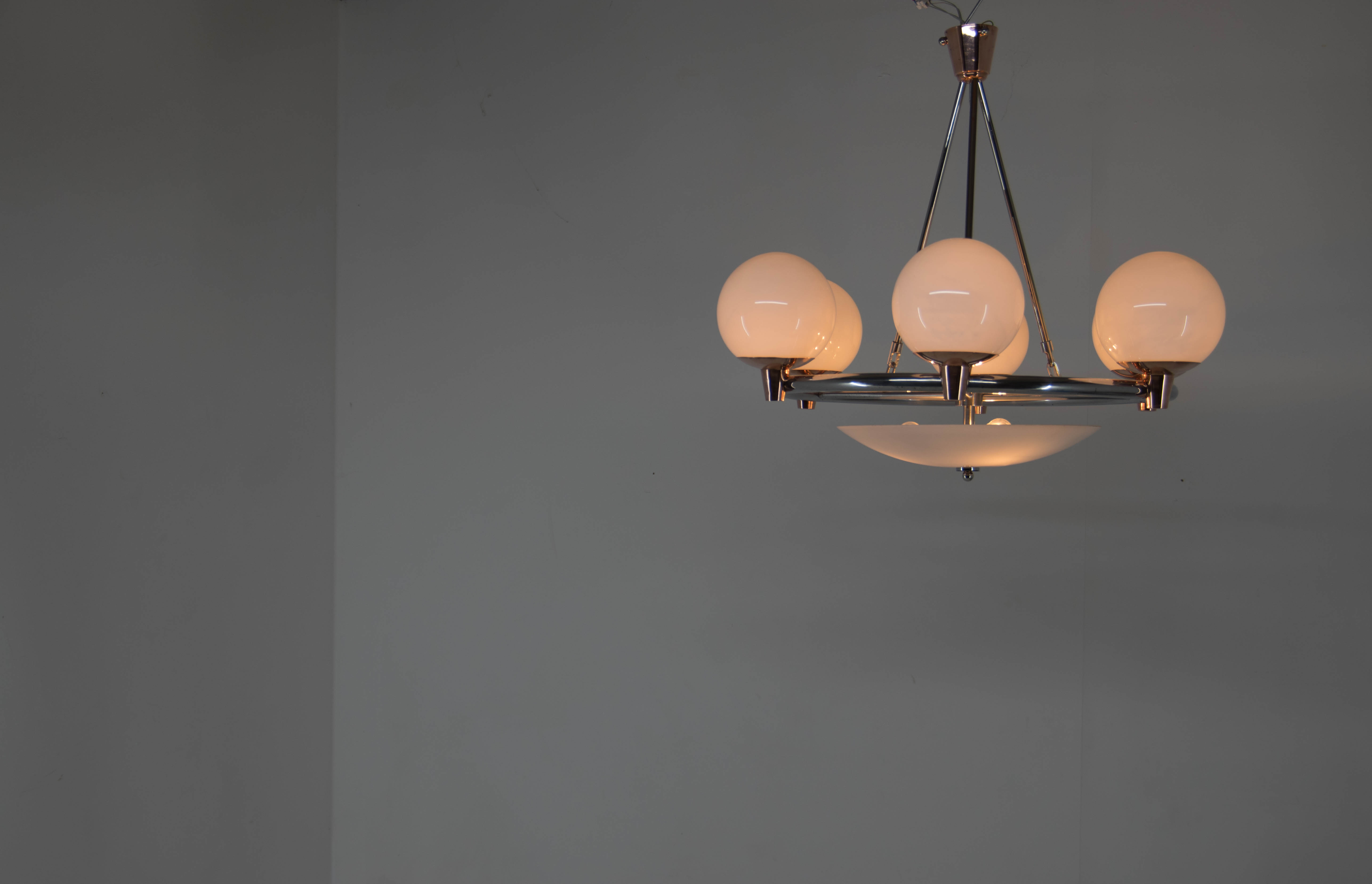 Art deco chandelier, 1930s