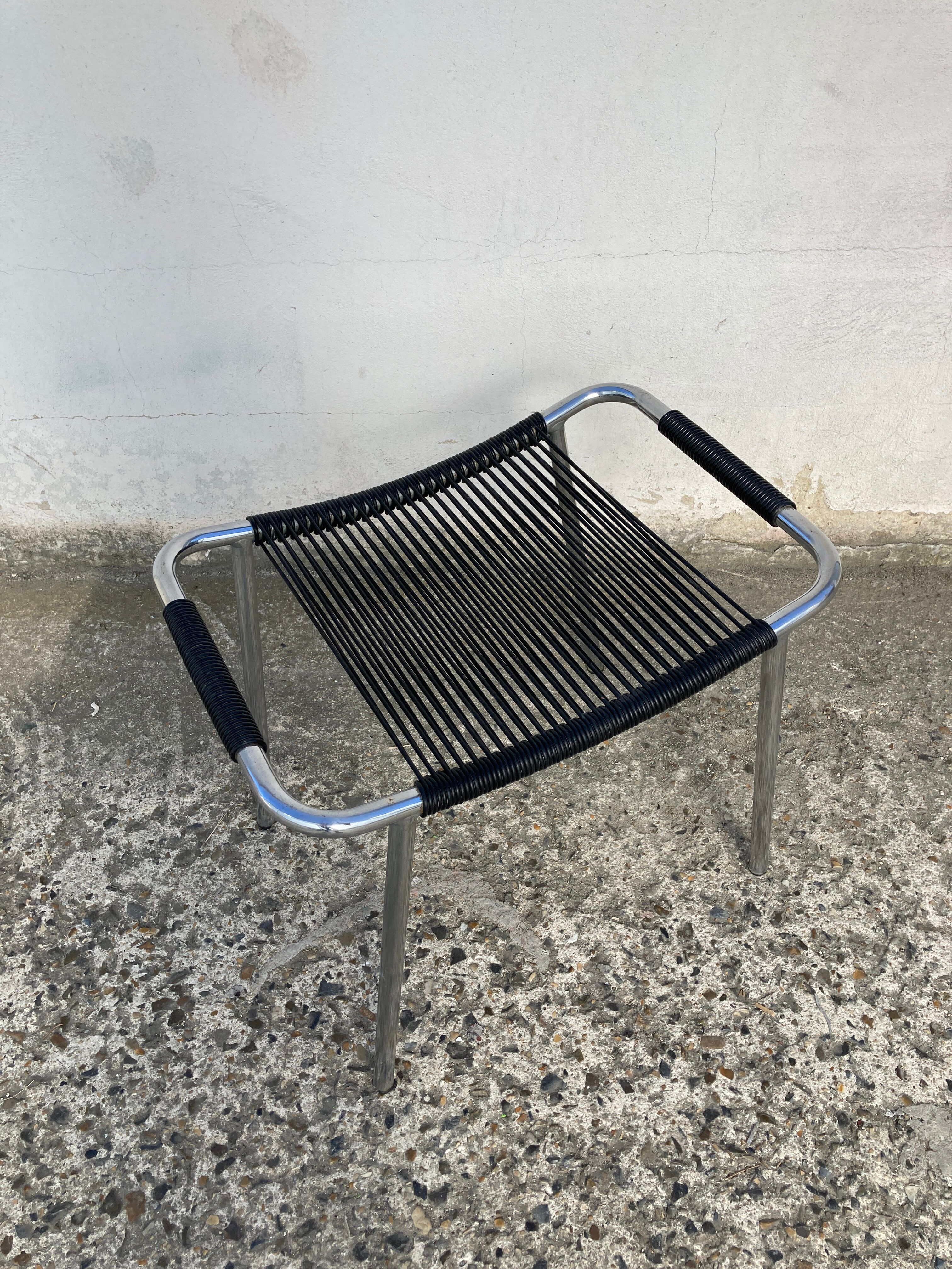 Black and chrome scoubidou stool