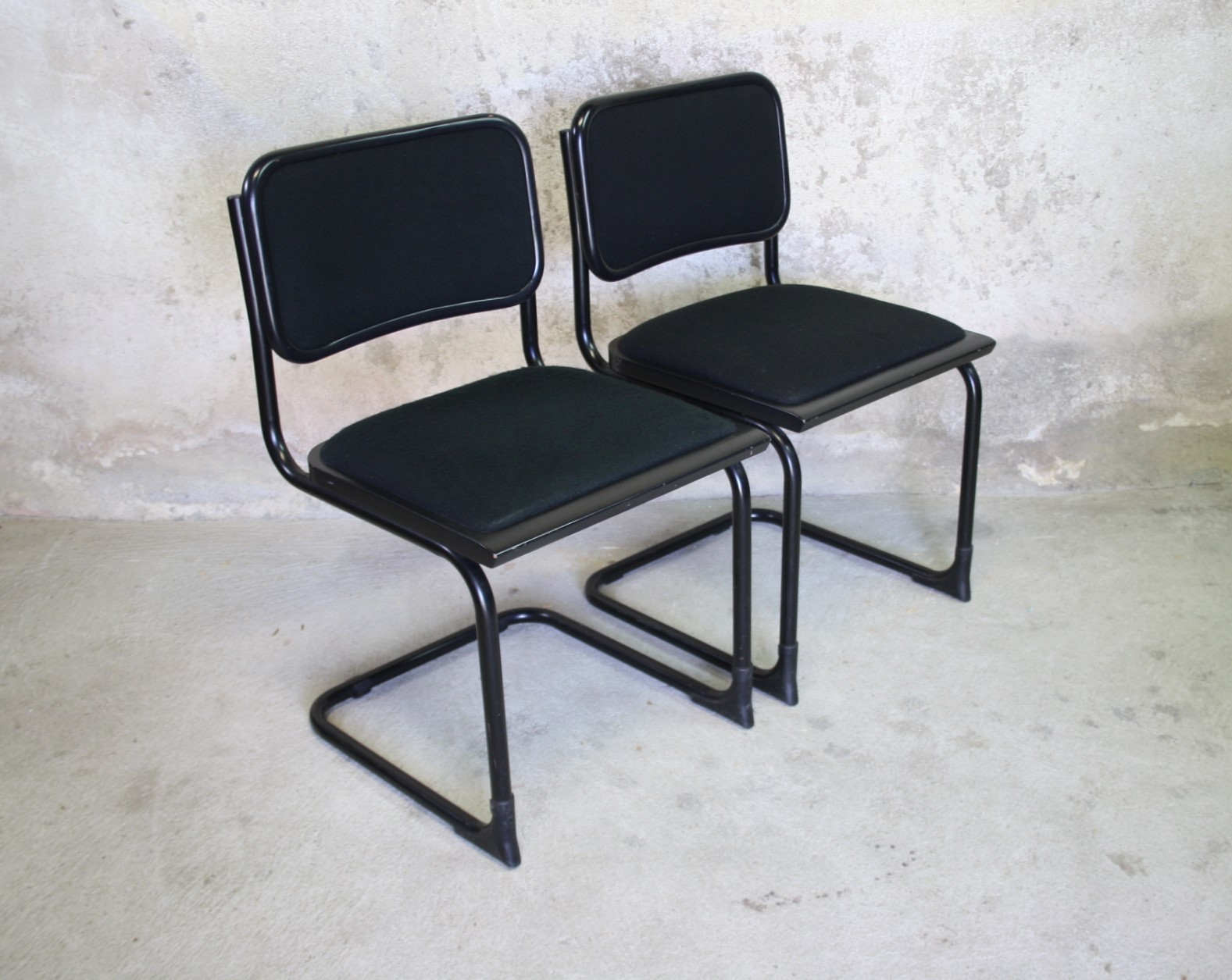 Paire de chaises Cesca B32 de Breuer