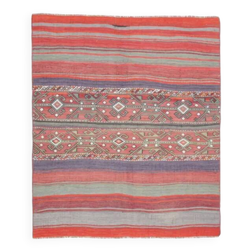 1970s Turkish hand-knotted wool cotton red kilim area rug 123x145