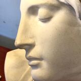 Bust the dying slave