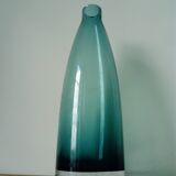 Vase en verre de couleur bleu-vert
